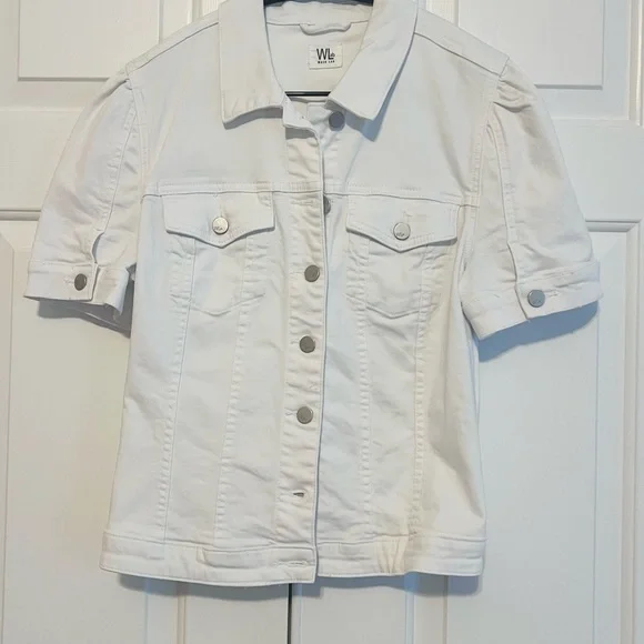 WL Crisp White Denim Jean Jacket with Classic Styling Size Medium - Picture 2 of 5